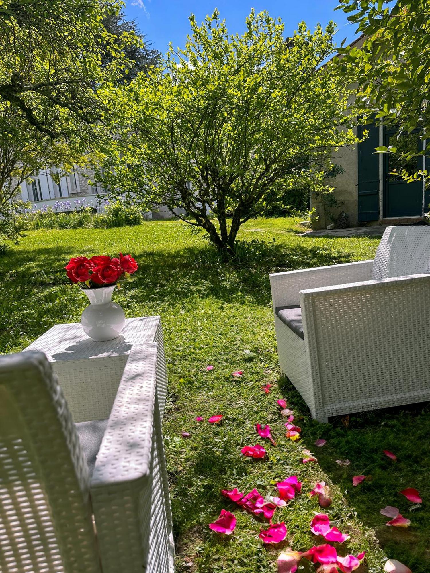 La Maison De Romance D'Hauterive Villeneuve-sur-Lot Eksteriør bilde